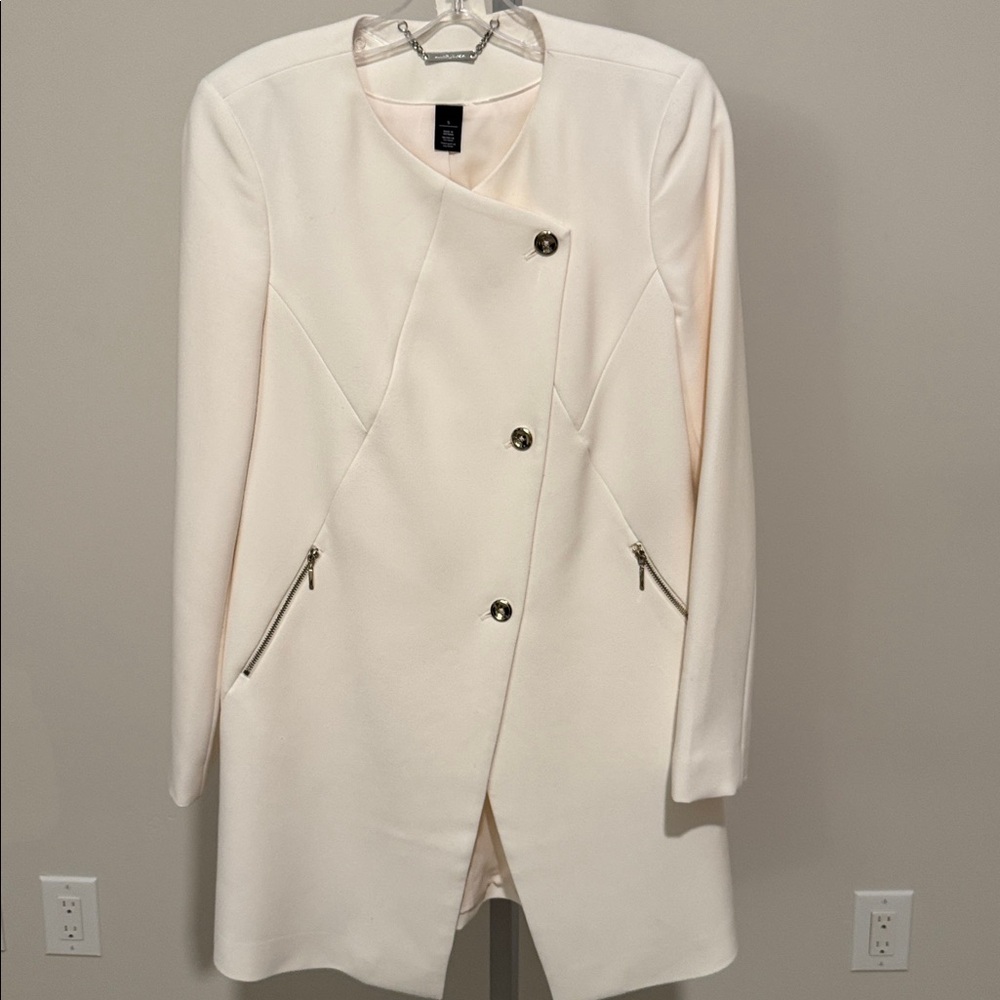 WHBM Blazer, S - Sm, C - Ivory, Gold Buttons, Lined, Perfect Condition,